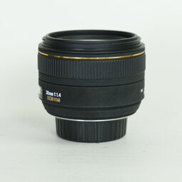 SIGMA 30mm F1.4EX DC HSM (ニコンF用) SIGMA 30mm F1.4EX DC HSM (ニコンF用)