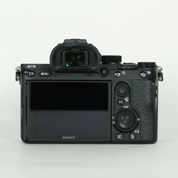 SONY α7 III（ILCE-7M3）