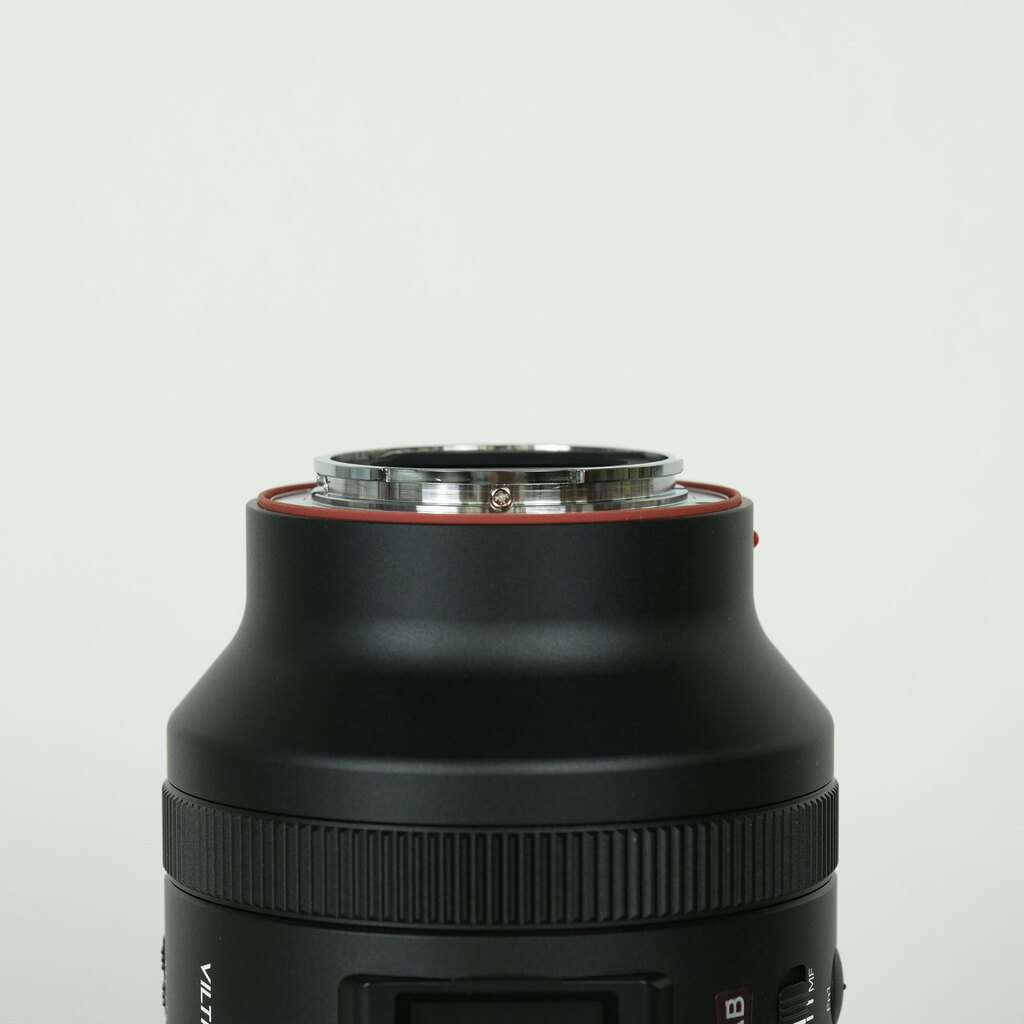 VILTROX AF 35mm F1.2 LAB [ソニーE用]の出品 | ONE SCENE（ワンシーン）