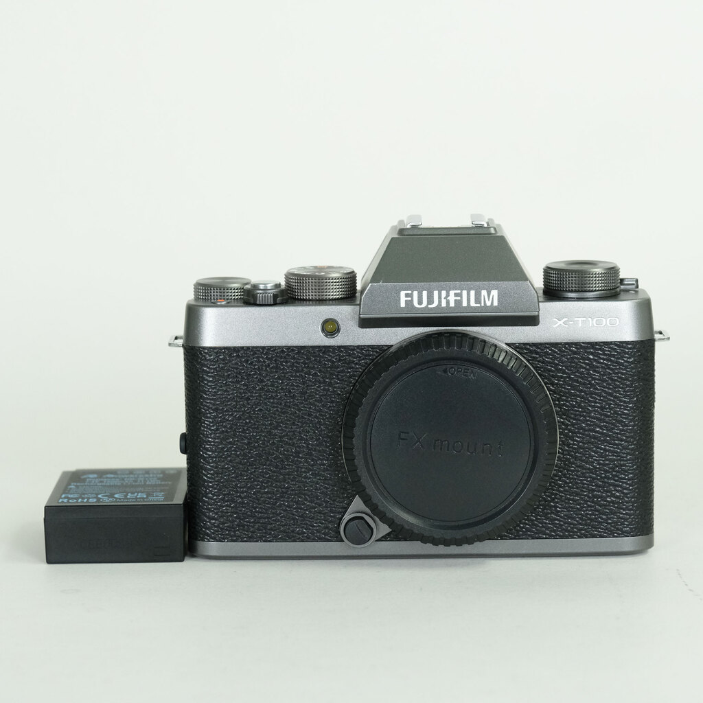 FUJIFILM X-T100