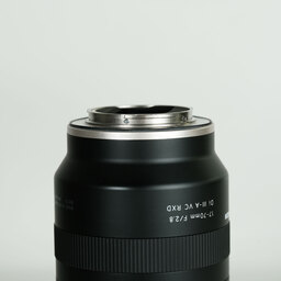 TAMRON 17-70mm F/2.8 Di III-A VC RXD (Model B070) [ソニーE用]