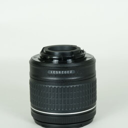 Nikon AF-P DX NIKKOR 18-55mm F3.5-5.6G VR Nikon AF-P DX NIKKOR 18-55mm F3.5-5.6G VR