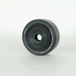Canon EF-M22mm F2 STM