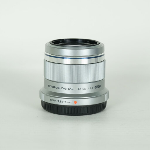 M.ZUIKO DIGITAL 45mm F1.8を徹底解説。作例からレビューまで | ONE