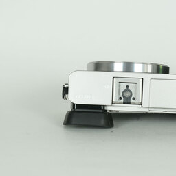 SONY α6000(ILCE-6000) SONY α6000(ILCE-6000)