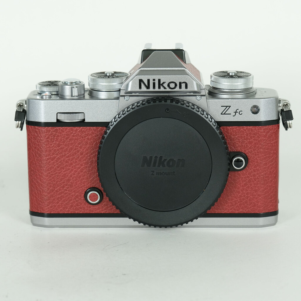 ■美品■Nikon Z fc ボディエクステリア張替え済み Nikon Z fc ボディ シルバー プレミアムエクステリア張替済みの出品