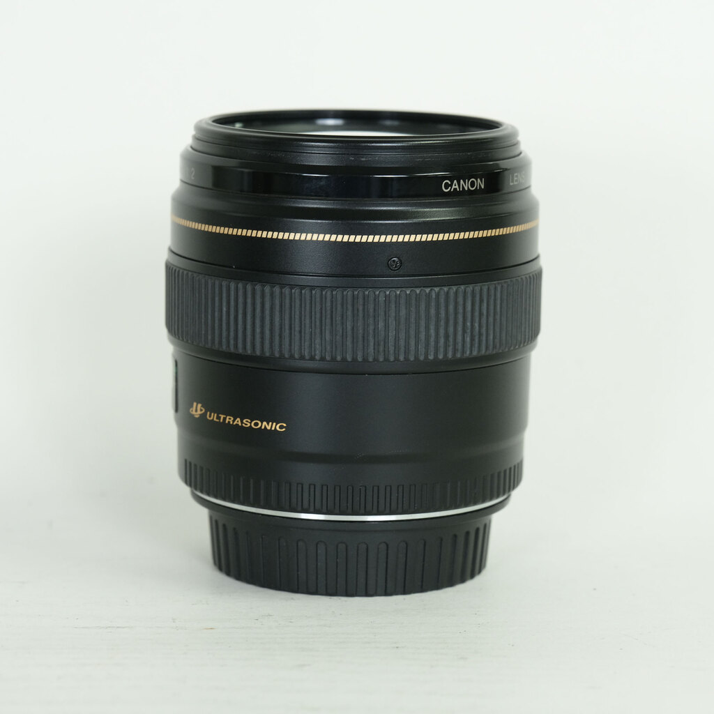 Canon EF100mm F2 USM