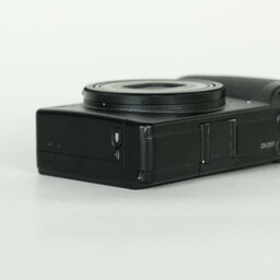 RICOH GR III