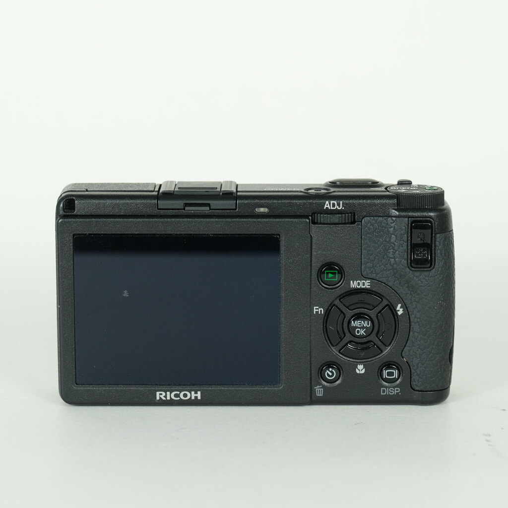 RICOH GR DIGITAL II