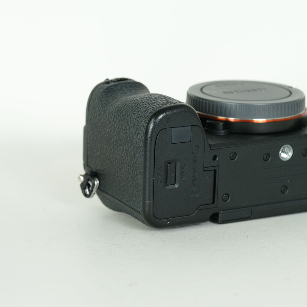 SONY α7C II（ILCE-7CM2）