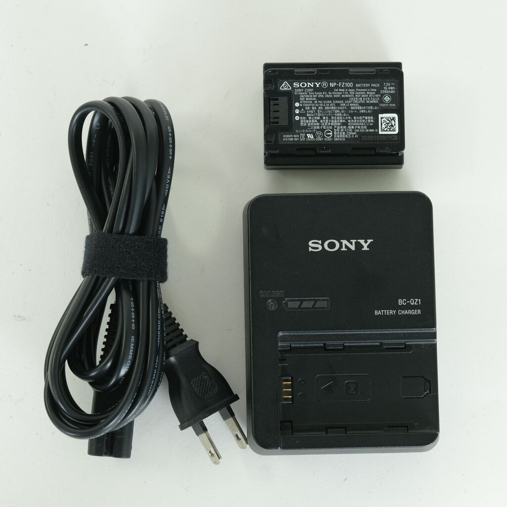 SONY α7 III(ILCE-7M3) SONY α7 III(ILCE-7M3)