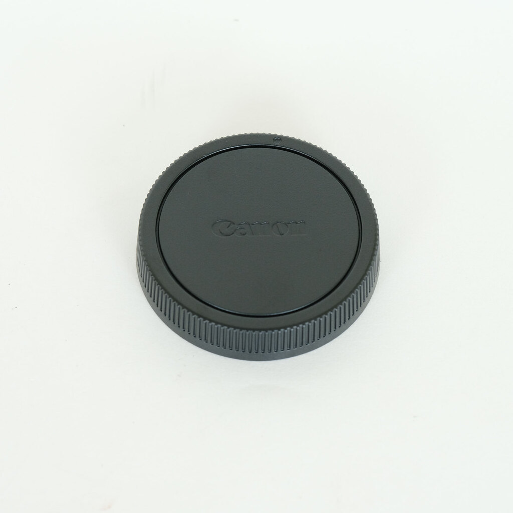 Canon EF-M22mm F2 STM