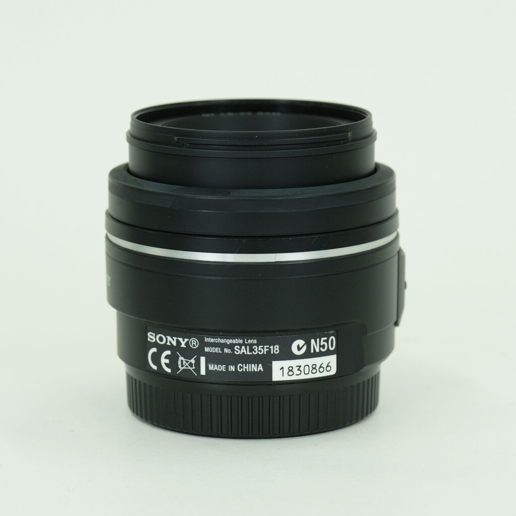 SONY DT 35mm F1.8 SAM SAL35F18 SONY DT 35mm F1.8 SAM SAL35F18