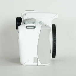 Canon EOS Kiss X7 ボディ ホワイト