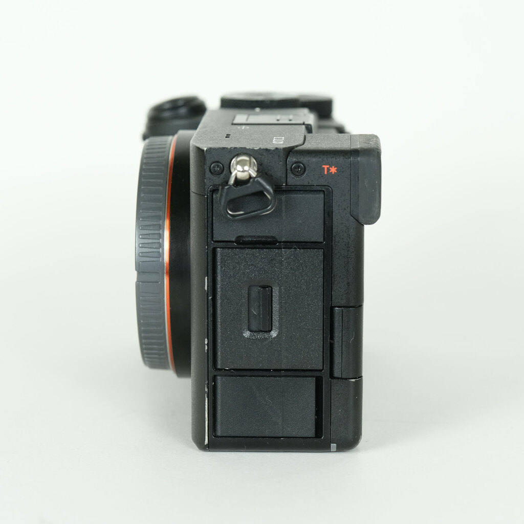 SONY α7C II(ILCE-7CM2) SONY α7C II(ILCE-7CM2)