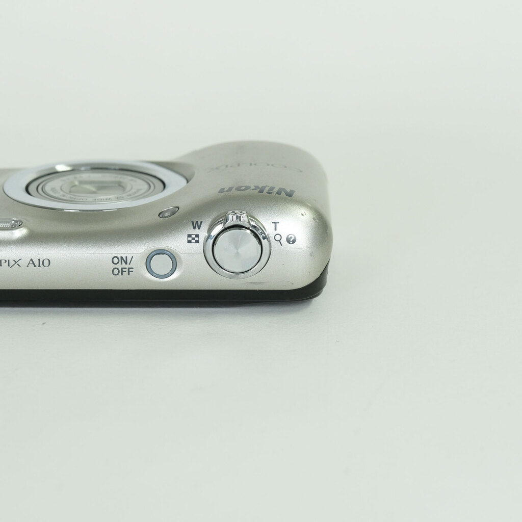 Nikon COOLPIX A10 シルバー