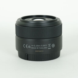 Nikon NIKKOR Z 40mm f/2 Nikon NIKKOR Z 40mm f/2