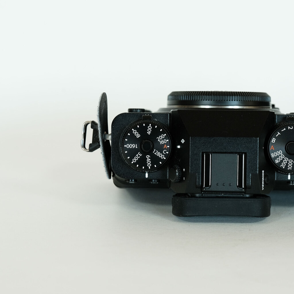 FUJIFILM X-T4 FUJIFILM X-T4