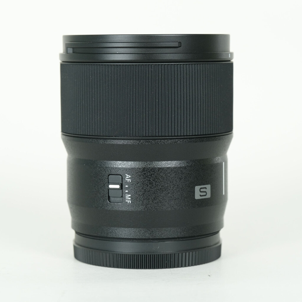 Panasonic LUMIX S 50mm F1.8の出品 | ONE SCENE（ワンシーン）