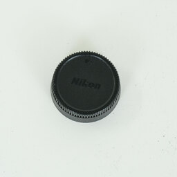 Nikon AF-S DX VR Zoom-Nikkor 18-200mm F3.5-5.6G IF-ED