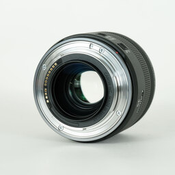 Canon RF35mm F1.8 MACRO IS STM