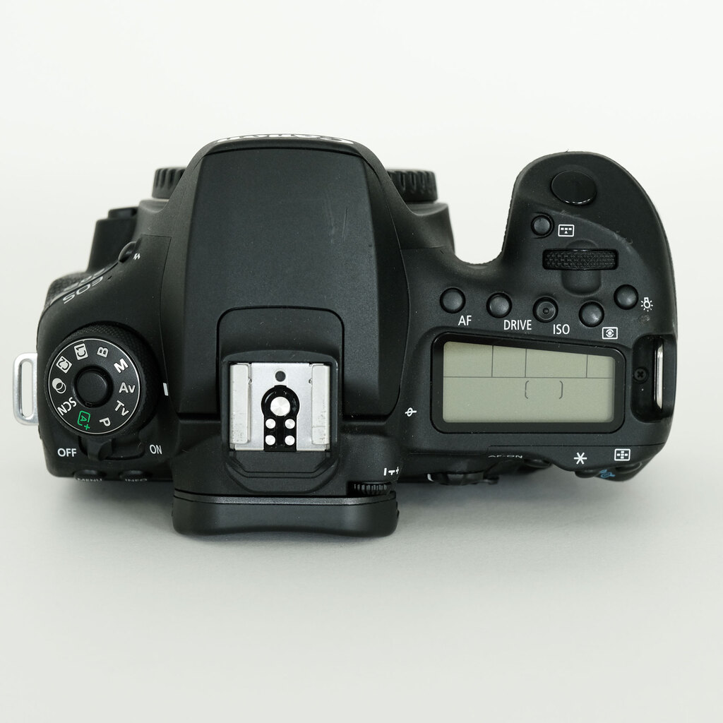 Canon EOS 90D