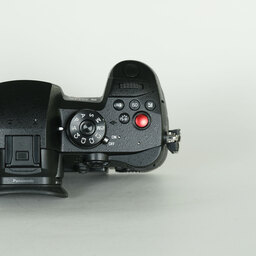 Panasonic LUMIX DC-GH5M2