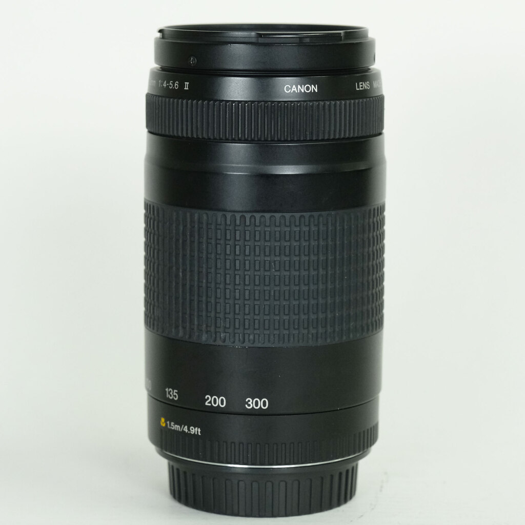 Canon EF75-300mm F4-5.6 II USM
