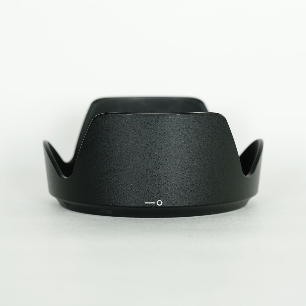 Nikon AF-S DX NIKKOR 18-300mm f/3.5-6.3G ED VR