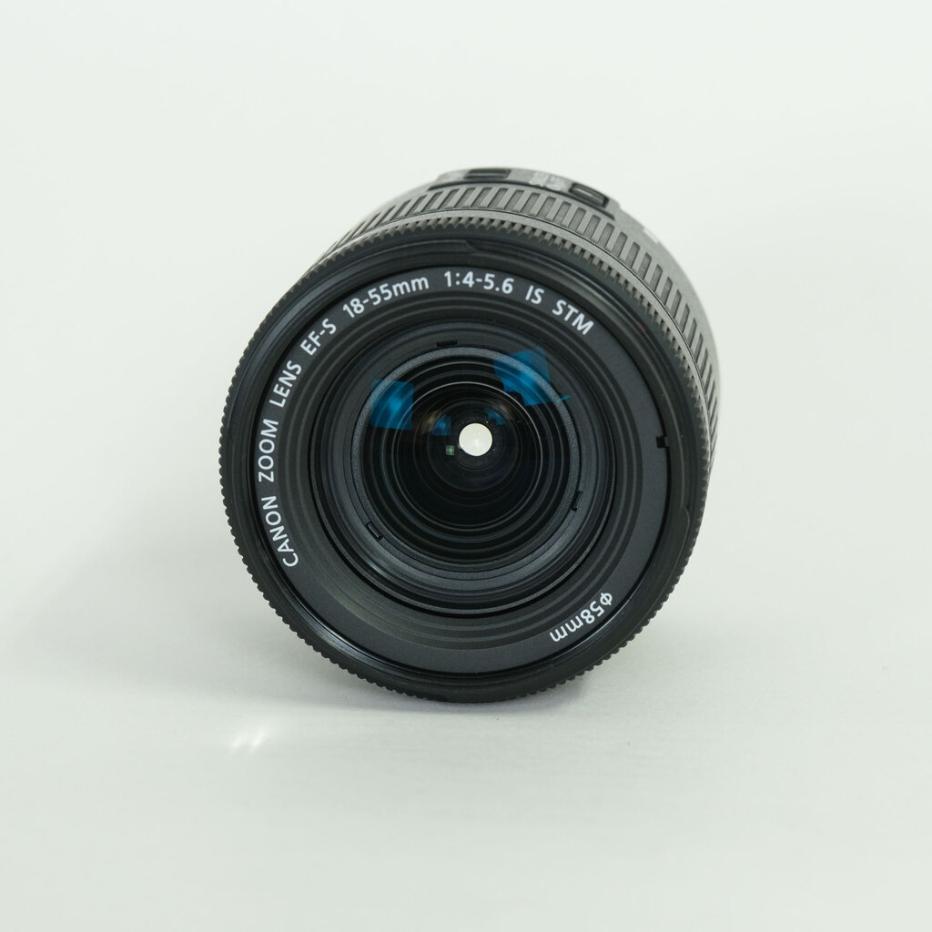 Canon EF-S18-55mm F4-5.6 IS STM