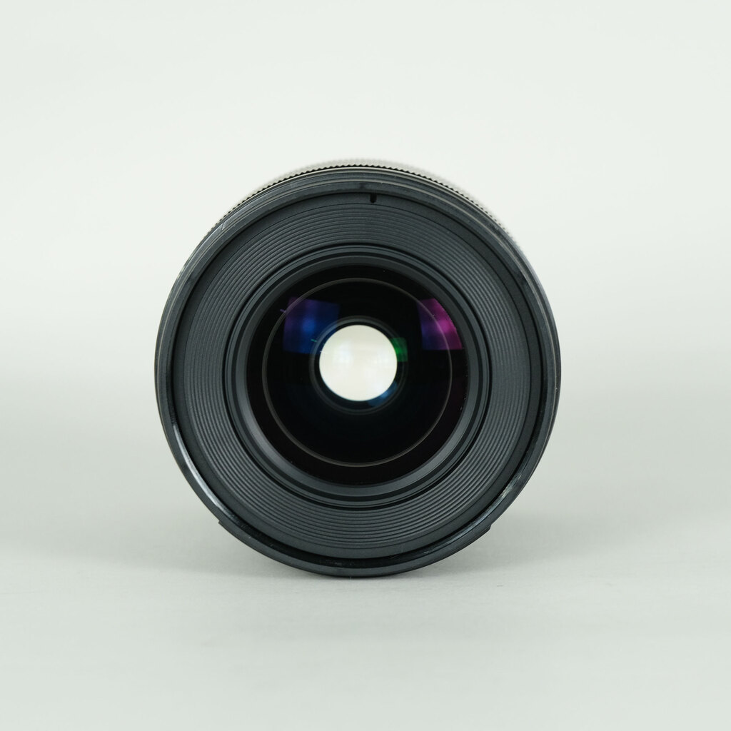 OLYMPUS M.ZUIKO DIGITAL ED 17mm F1.2 PROの出品 | ONE SCENE（ワン