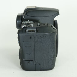 Canon EOS Kiss X9