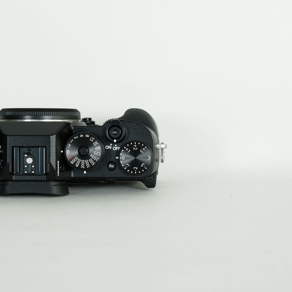 FUJIFILM X-T2 FUJIFILM X-T2