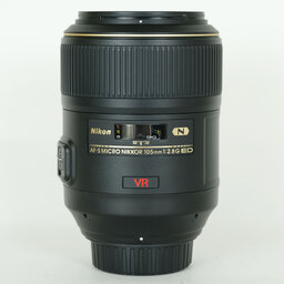 Nikon AF-S VR Micro-Nikkor 105mm f/2.8G IF-ED
