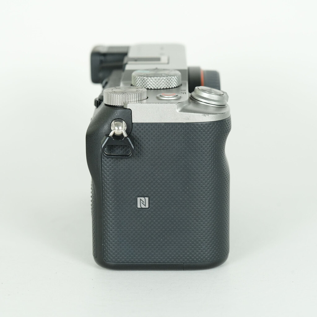 SONY ��7C�iILCE-7C�j [�{�f�B �V���o�[]