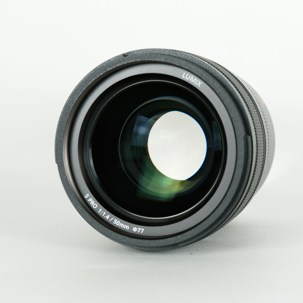 Panasonic LUMIX S PRO 50mm F1.4