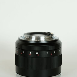 Carl Zeiss Planar T* 85mm F1.4 ZE [キヤノンEF用]