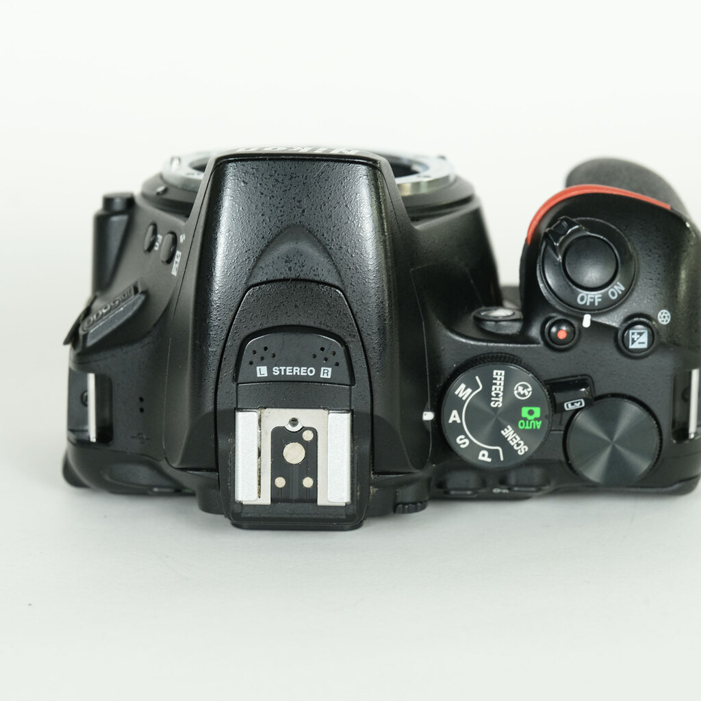 Nikon D5600