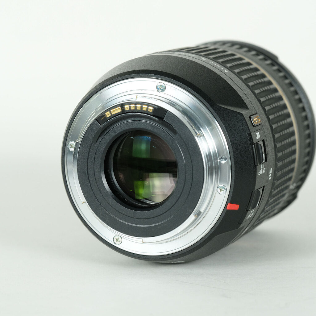 TAMRON SP 17-50mm F2.8 XR DiII VC /Model B005E (キヤノンEF用) TAMRON SP 17-50mm F2.8 XR DiII VC /Model B005E (キヤノンEF用)