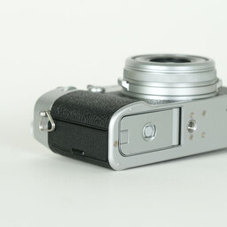 FUJIFILM X100V シルバー