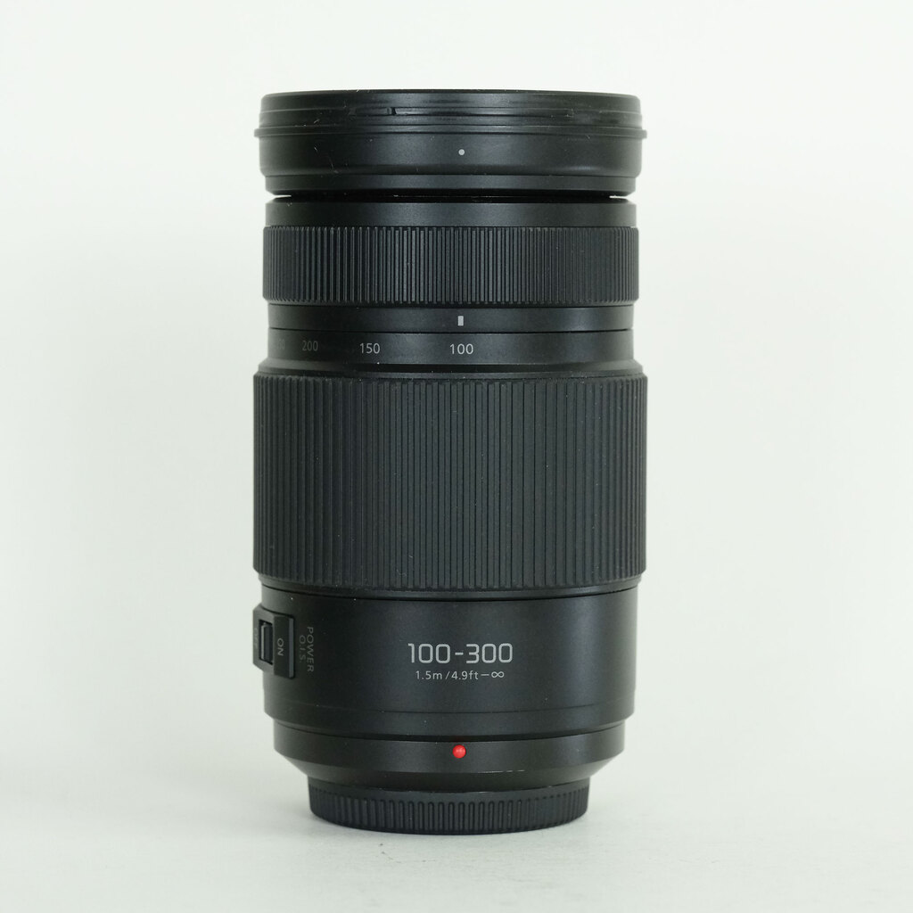 Panasonic LUMIX G VARIO 100-300mm / F4.0-5.6 II / POWER O.I.S. Panasonic LUMIX G VARIO 100-300mm / F4.0-5.6 II / POWER O.I.S.
