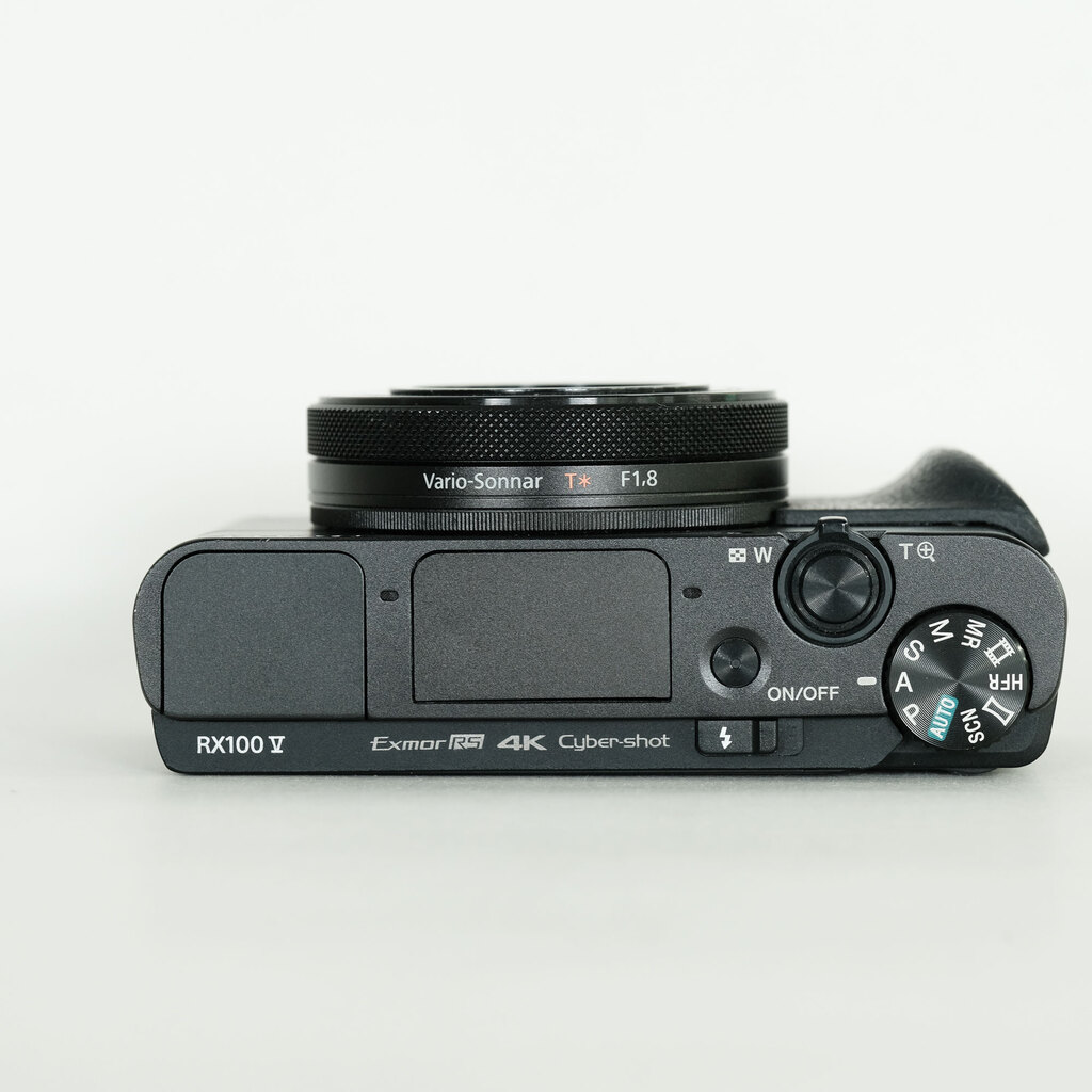SONY Cyber-shot DSC-RX100M5