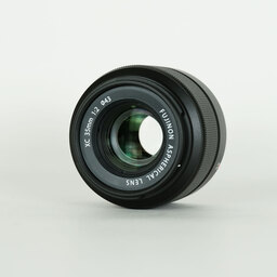 FUJIFILM XC35mmF2