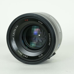 SONY Planar T* 50mm F1.4 ZA SSM SAL50F14Z