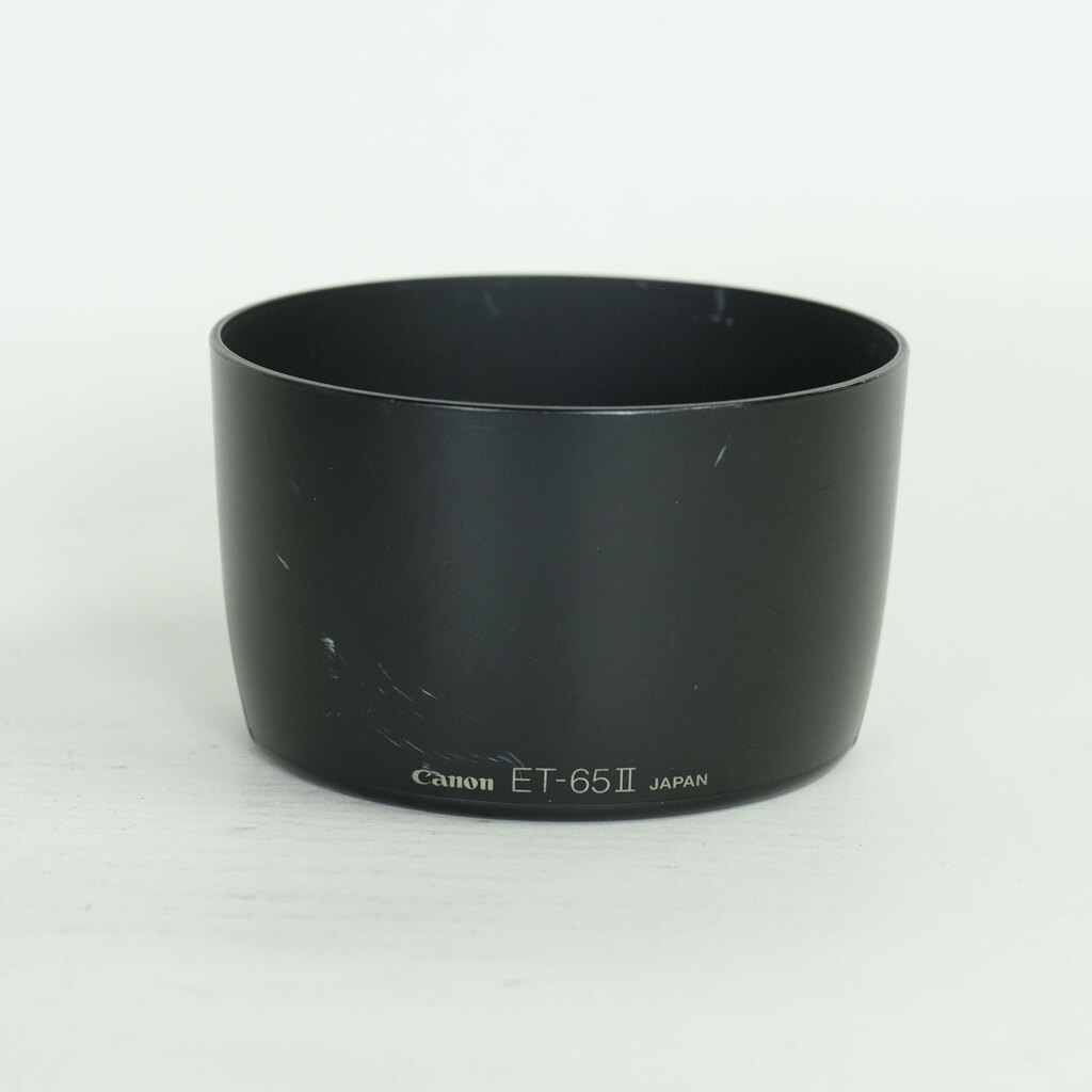 Canon EF100mm F2 USM