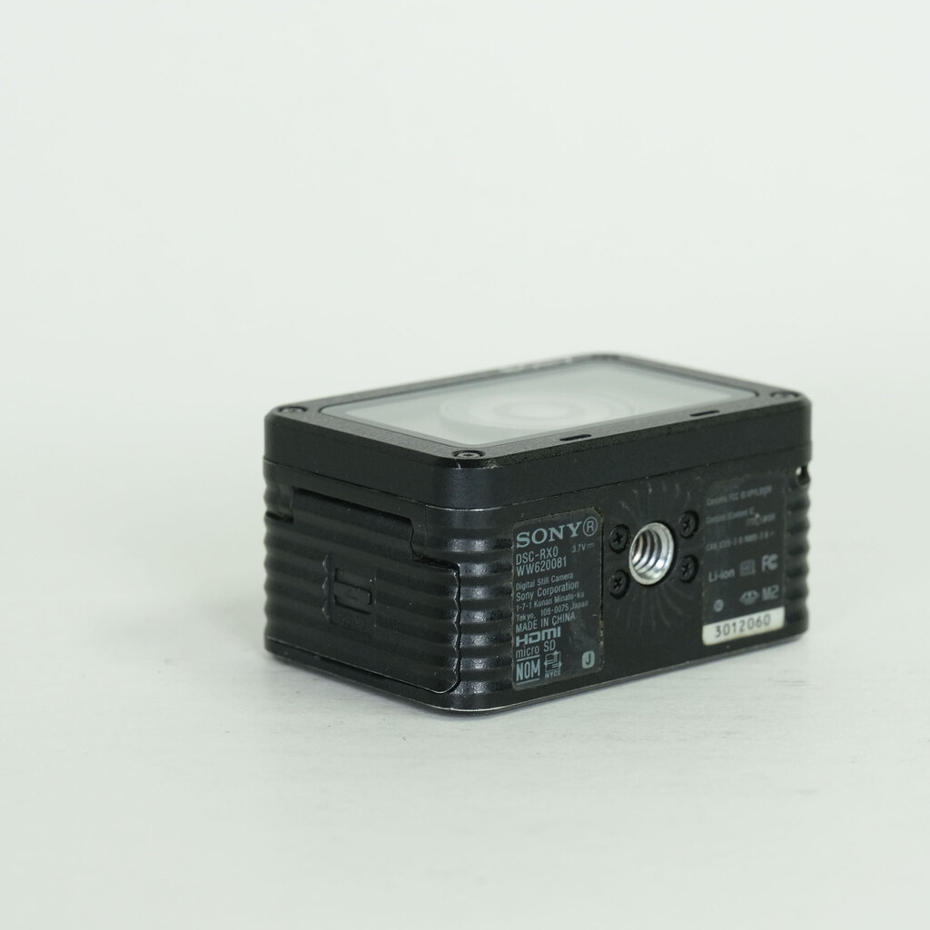 SONY Cyber-shot DSC-RX0