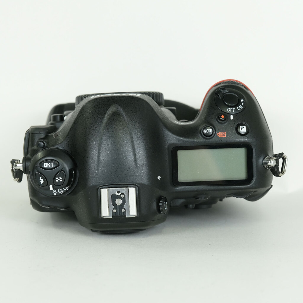 Nikon D4S