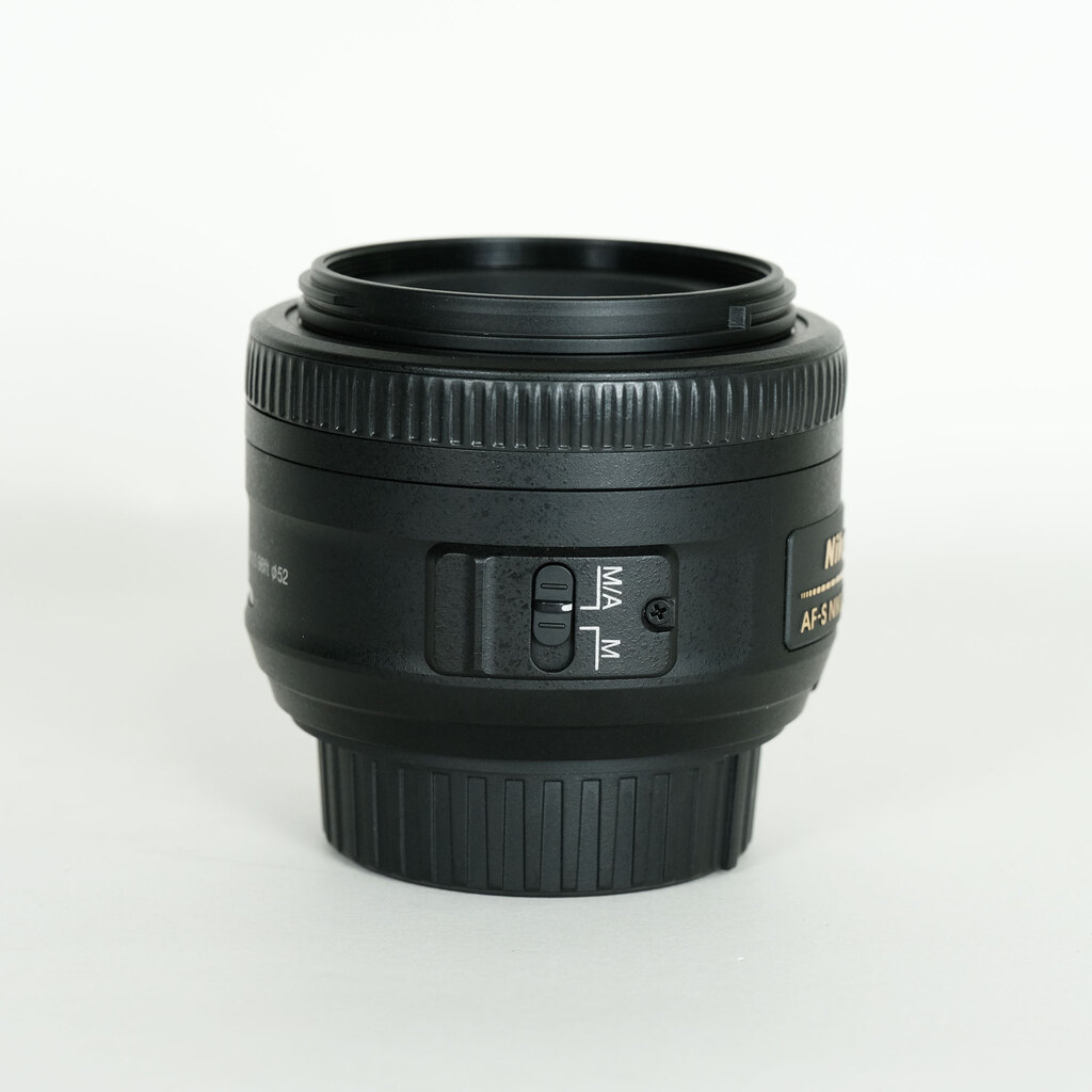 Nikon AF-S DX NIKKOR 35mm f/1.8G