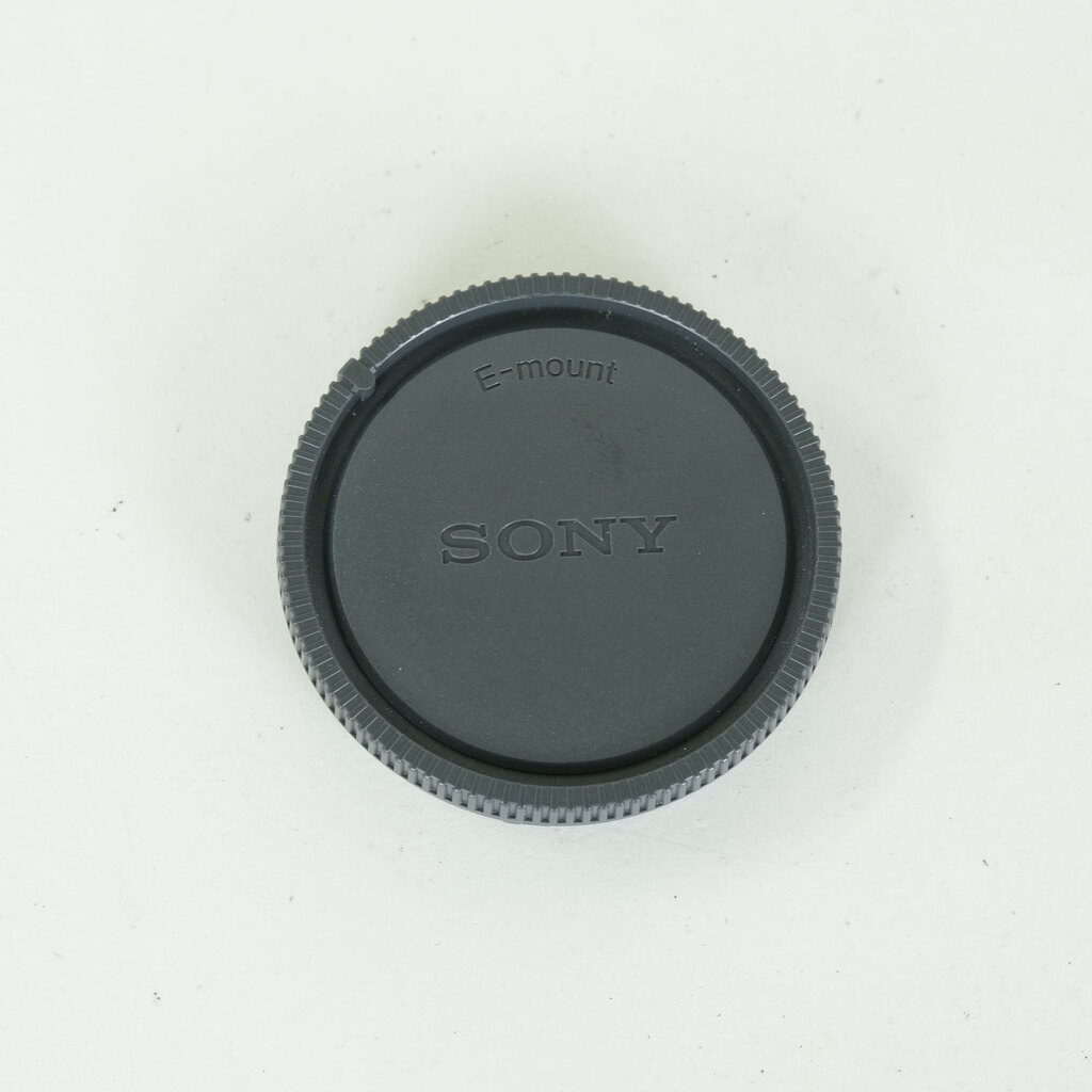 SONY E 35mm F1.8 OSS SEL35F18