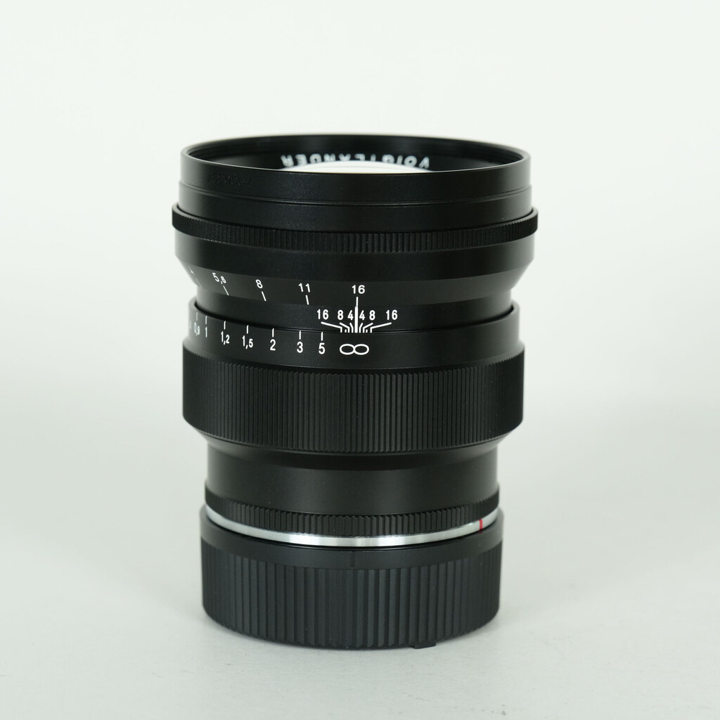 �R�V�i �t�H�N�g�����_�[ NOKTON Vintage Line 75mm F1.5 Aspherical VM �u���b�N